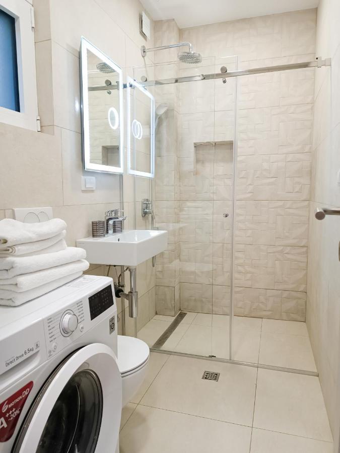 Eden Apartments 티바트 외부 사진