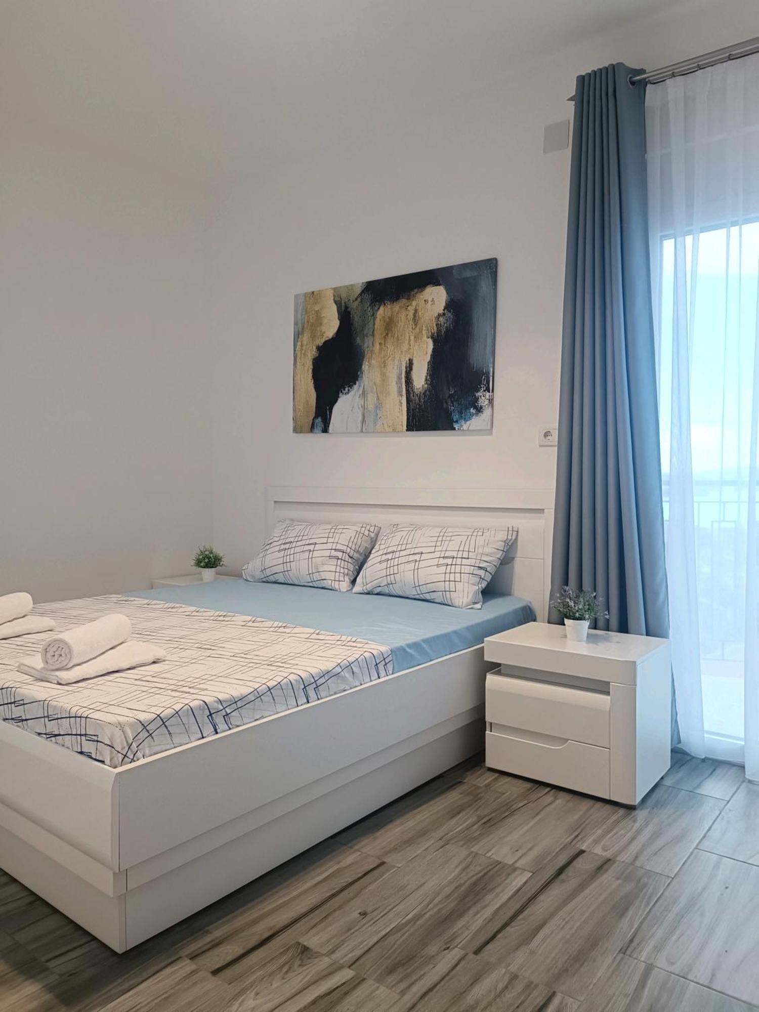 Eden Apartments 티바트 외부 사진